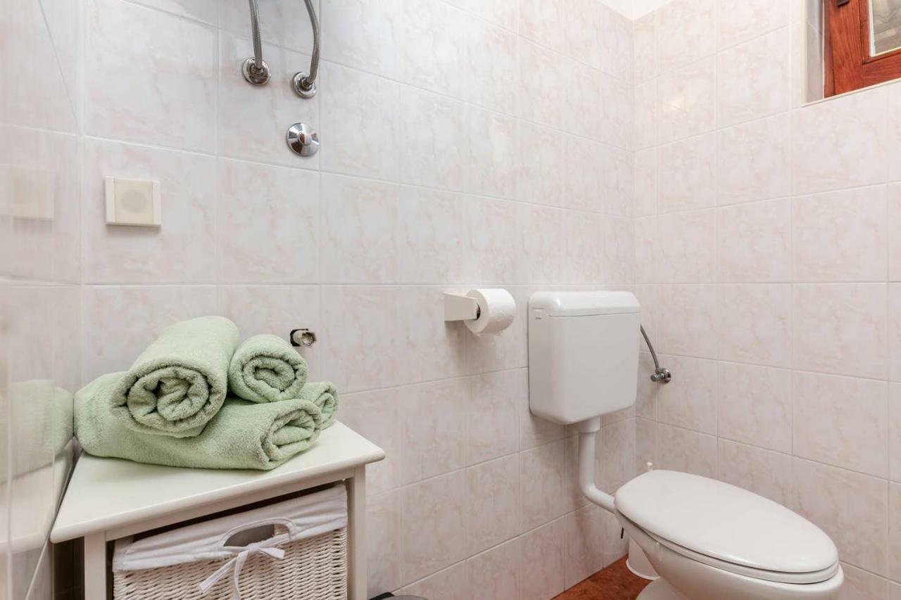 Studio Apartment Vrsar Eksteriør billede